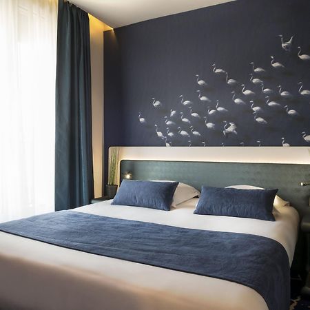 Le Bon Hotel Neuilly-sur-Seine Room photo